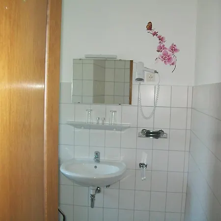 Haus Darmstadt 3*