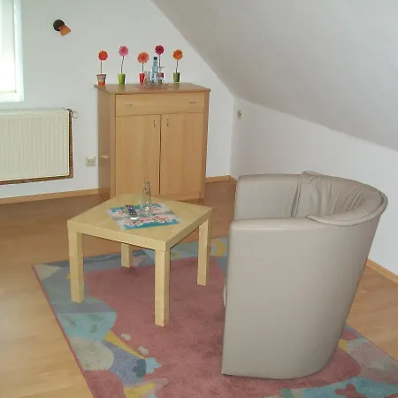Haus Darmstadt Szálloda Ankelohe
